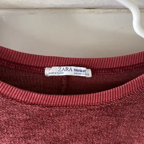 ZARA  Burgundy Cropped Sweater