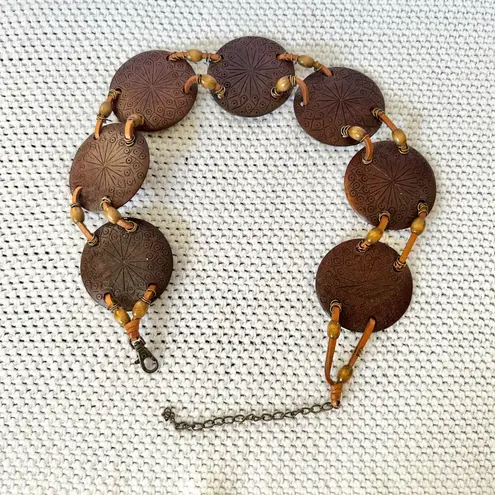 Vintage Unmarked Leather Double Strap Wooden Carved Medallion Disc Waist Belt OS Brown