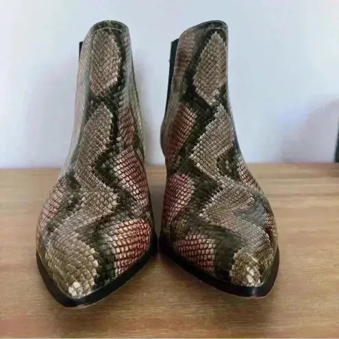 Steve New York Women's Radical Western Snake Print Ankle Booties Size‎ 8 Brown