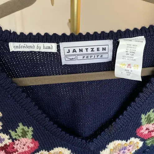 Jantzen VTG Cottagecore Hand Embroidered Sweater Floral Knit Granny Valentines