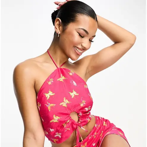 Something New halter neck cropped top in pink butterfly print. Size S. NWOT
