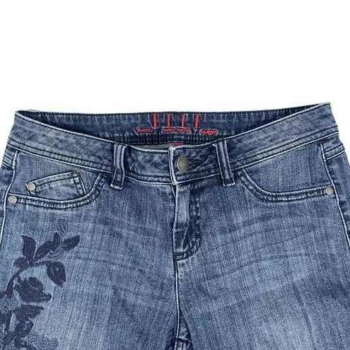 Elle Women's Retro Blue Floral Embroidery Classic Medium Wash Jeans Size 8