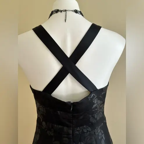 Kay Unger Black Fit & Flare Pleated Floral Design Sheer Sequince Dress Sz 8