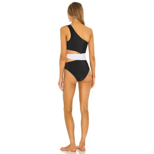 Beach Riot  Carlie One Piece in Black & White XSmall New Womens Swimsuit