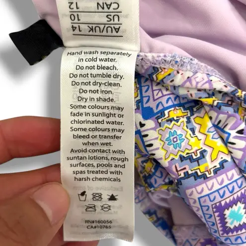 NipTuck Slimming Purple Abstract One Piece Swimsuit – Size 10