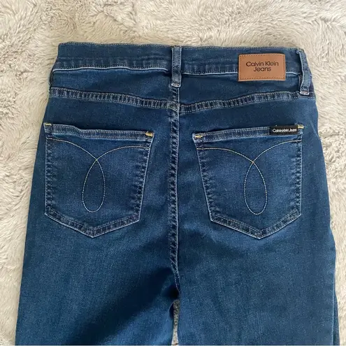 Calvin Klein Jeans  Dark Blue Denim Jeans size 6