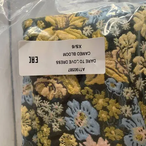 NWT Atoir Dare to Love Jacquard Puff Shoulder Mini Dress in Cameo Bloom Size 2