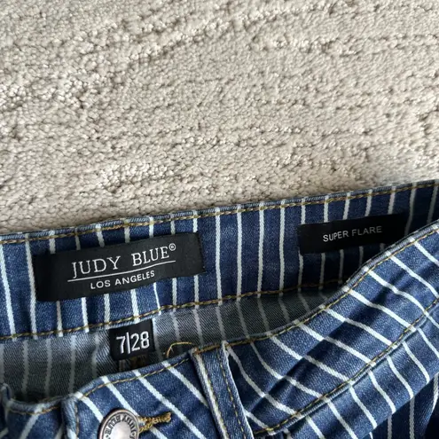Judy Blue Women's 7/28 Super Flare Striped High Rise Jeans Stretch