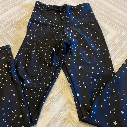 Strut this  Women’s Black with White Stars Full Length Leggings