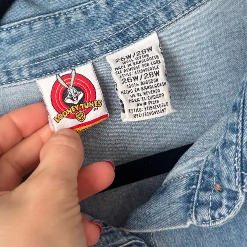 Looney Tunes Vintage 90s Tweety bird Embroidered Denim Shirt plus button down