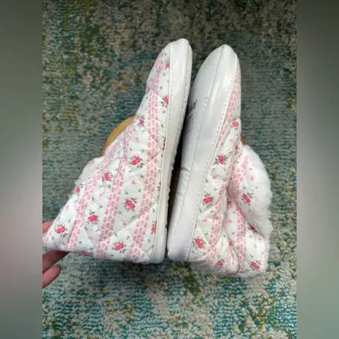 Vintage Dearfoam pink floral faux shearling slipper booties, size large White