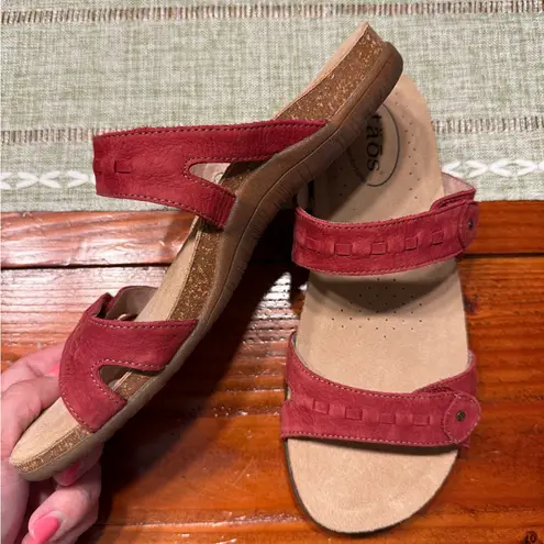 Taos Footwear Women's Bandalero Sandals Red Size 8