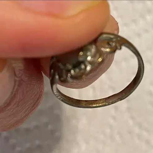 Vintage Silver Tone & Gold Tone alloy Mother of Pearl Ring Size 4 3/4