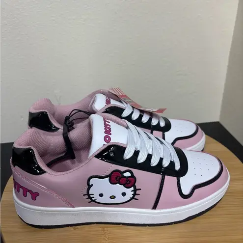 Hello Kitty by Sanrio Size 8 NWT Women's Pink Low Top Court Sneakers Shoes