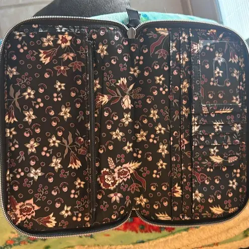 Vera Bradley Large  black Wallet NWOT - Image 5