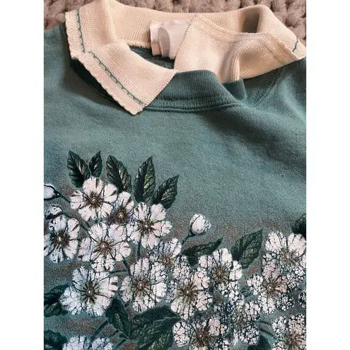 Vintage grandma collar sweatshirt white flower green size med