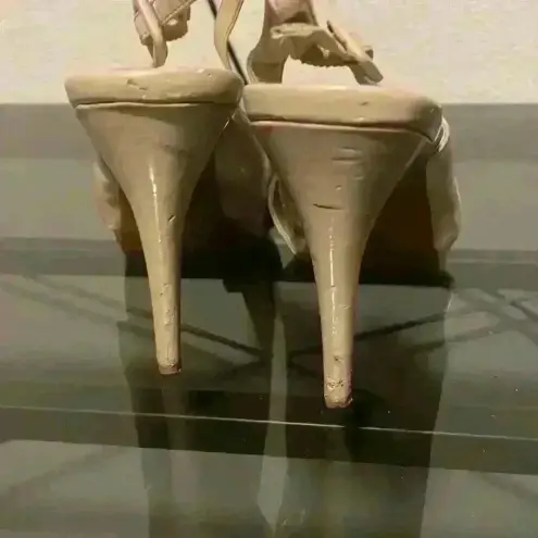 G by Guess G By‎ Guess Women's Nude Strappy High Heel size 8.5