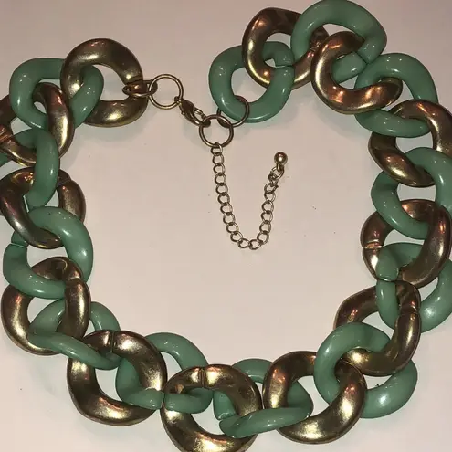Gold Tone and Green Chunky Retro Boho Chain Necklace