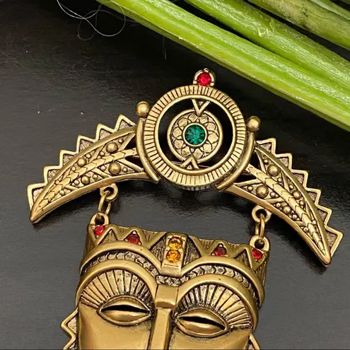 Vintage AVON African Tribal Mask Face Rhinestones Brooch