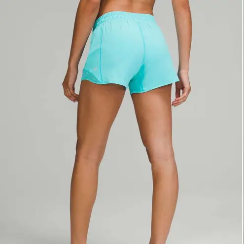 Lululemon  Hotty Hot Low-Rise Lined Short 4" in Electric Turquoise Size 6