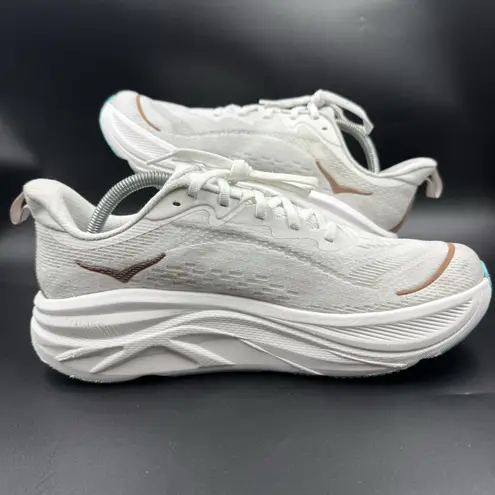 Hoka Skyflow Running Shoes Women’s 10B / Men’s 8.5 White Size 10