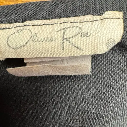 Olivia Rae Black Long Sleeve V Neck Cropped Top Women's Size Small