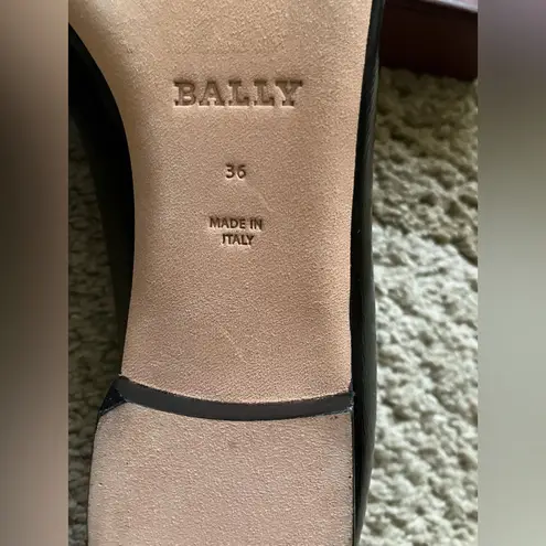 Bally Darcie Loafers Flats Black Bovine Patent Leather Size 36/5.5