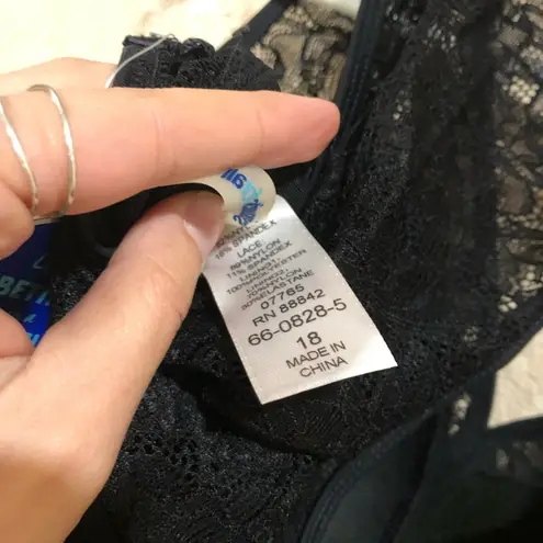 NWT Swimsuits for All black lace ruched v neckline one piece swimsuit 18