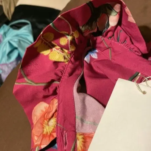 Borgo De Nor Floral blouse with ruffle collar Fuchsia size 8 Pink
