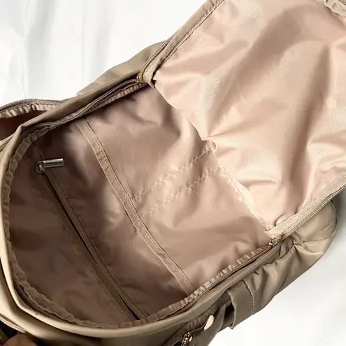 Light Flight Beige & Gold Travel Bag