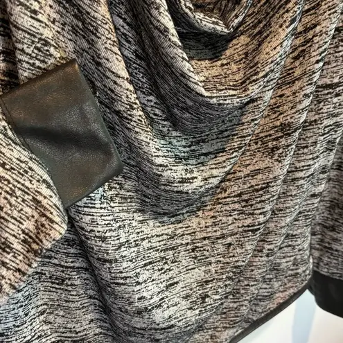 Generation Love Space Dye Shawl Neck Long Sleeve Top - size Small