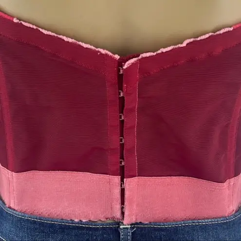 Goddess (42B) American VINTAGE 90s Red Hand Dyed Floral Lace Bustier Size undefined