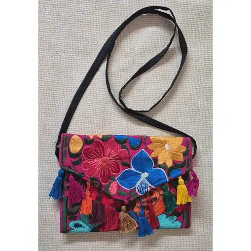 None NWOT Mexican Embroidered Crossbody Envelope Purse Multicolor Floral Tassels