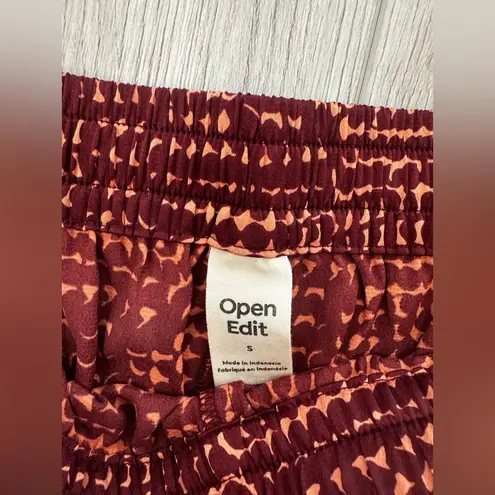 Open Edit Women's Patterned Shorts - Red and Black - Image 3