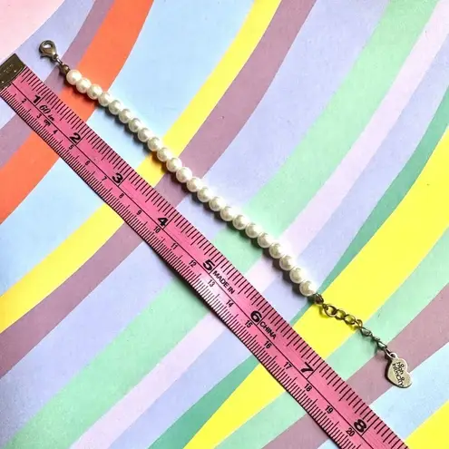 High intenCity faux pearl bracelet