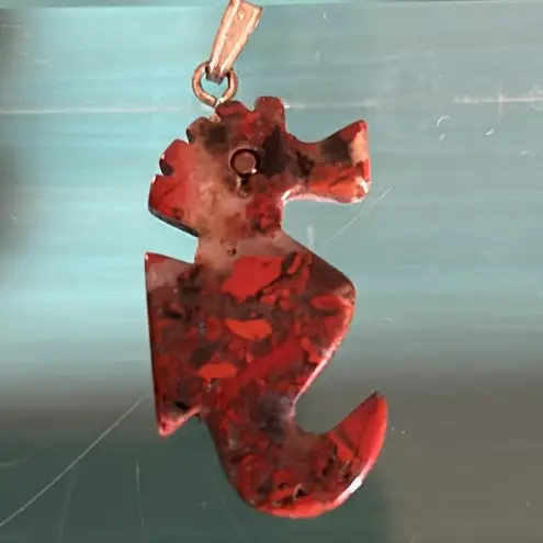 Collection 5 Carved Stone Pendants Fish Wolf Fish Sea Horse Lightening Bolt Purple