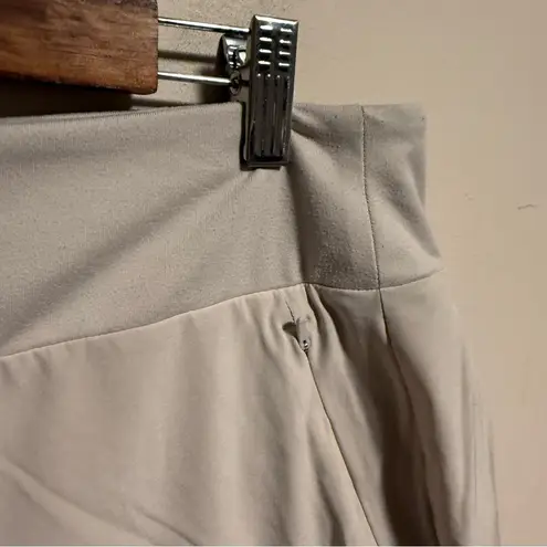 Athleta Soho Skort in Abalone Grey- Size 14