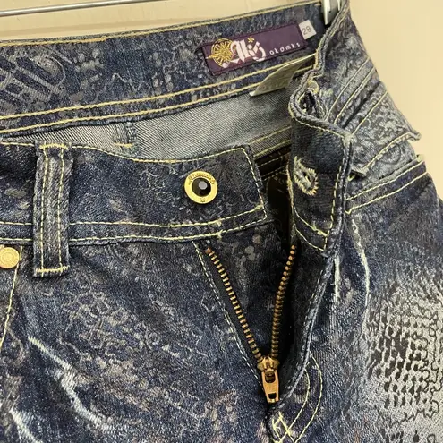 Akademiks Low Rise Boot Cut Jeans Embellished Lace Flap Pocket Women’s Size 28