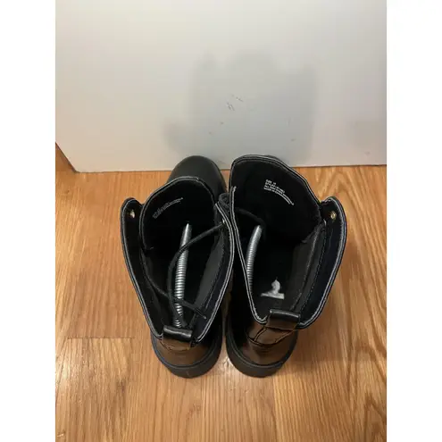 Black Combat Boots Womens Size 10 Chunky Heel Lace Up All Man Made Materials