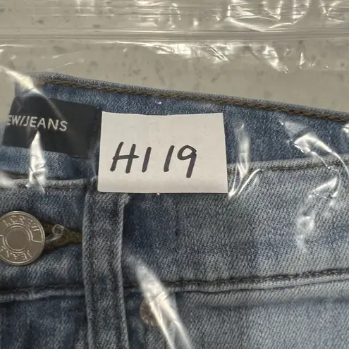 J. Crew Size 23 Jeans Vintage Straight Eco in Light Destroyed Vintage Wash Blue