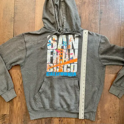 SAN FRANCISCO, CA grey / graffiti sweatshirt hoodie, size M Size M