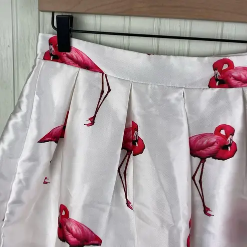 Chicwish Chic Flamingos Pleated A-line Skirt Size Medium Satiny Novelty Print