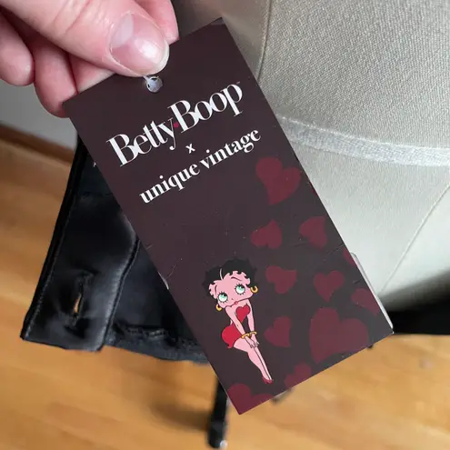 Unique Vintage X Betty BoopBlack Satin Hi/Low Pencil Skirt - Size S(4)- NWT