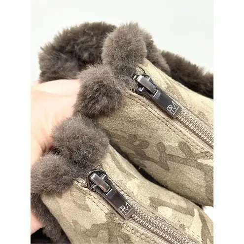 Pelle Moda Shoes Womens Size 6.5 Erin Faux Fur Trim Wedge Camouflage Bootie Green