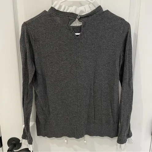 14th & Union Gray Sweater White Ruffle Collar and Cuffs Women’s Size S