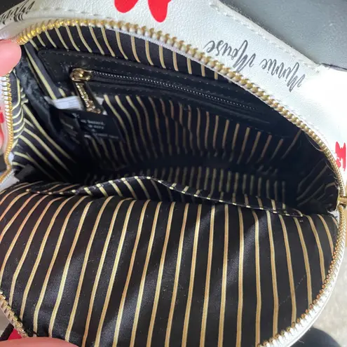 Lounge Fly Disney Minnie Mouse White Red Bow Ears Shoulder Backpack Bag Purse