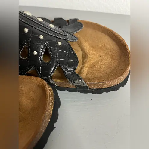 Betula Butterfly Black Crocodile Embossed Skin Look Studded Sandals Tan Size 11