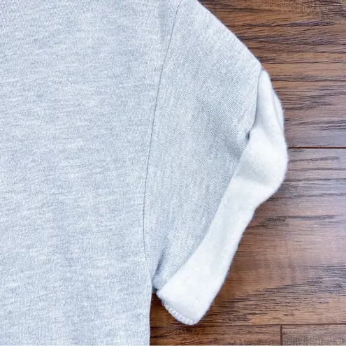 Pam & Gela • sweatshirt tunic short sleeve twisted neckline asymmetrical grey