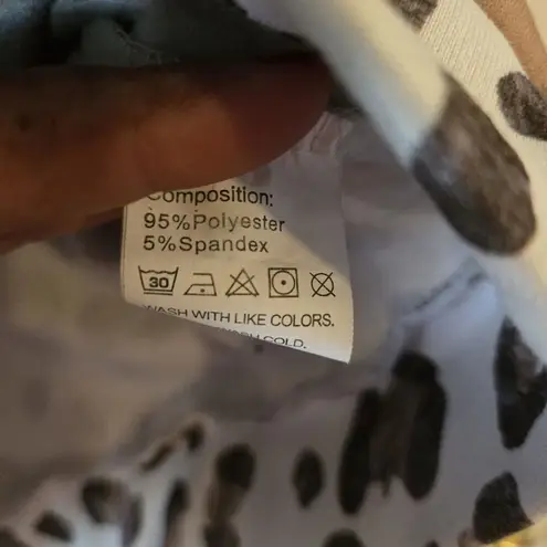 Half Hood Half Holy Crewneck Sweater Graphic Sweatshirt Leopard Print Size XL Brown - Image 4