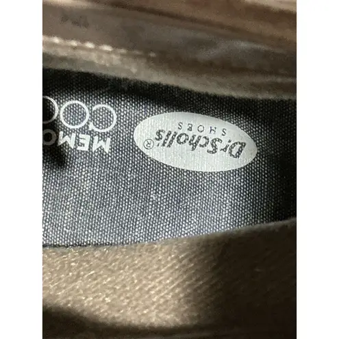 Woman’s Dr Scholl Memory Foam Comfort Fit Dakota Brown Suede Booty Size 7